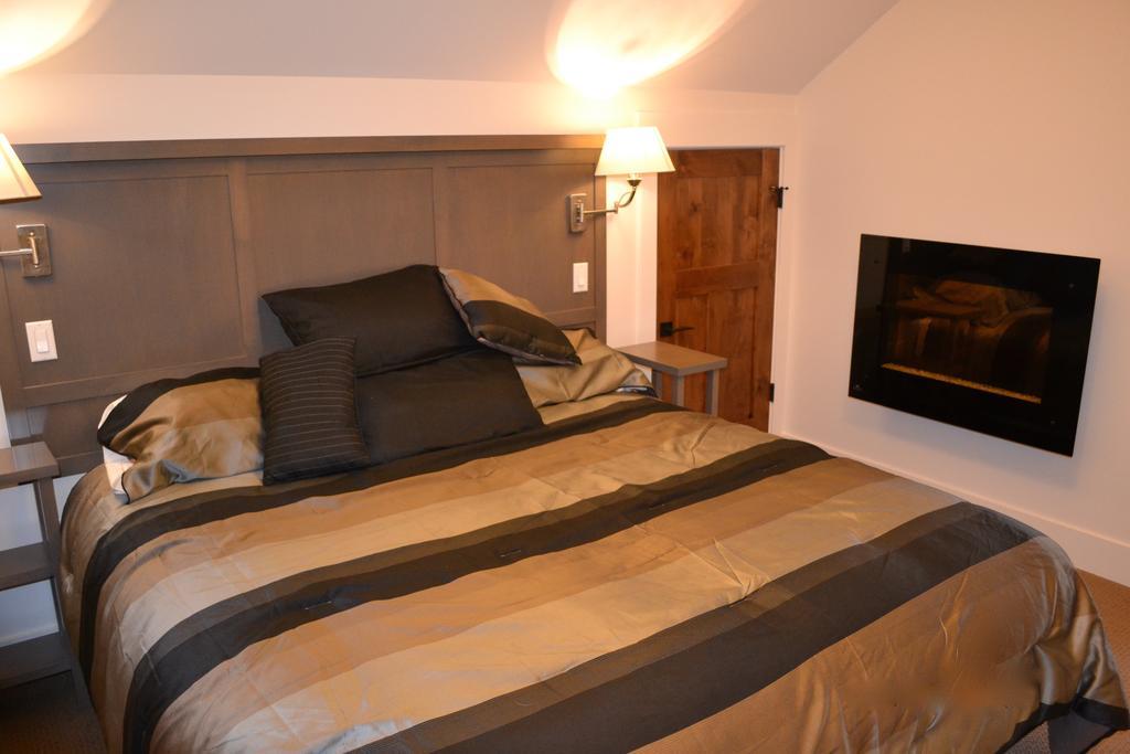 Radium Elk Park B&B Radium Hot Springs Zimmer foto